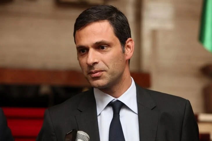 ado-saade4.jpg
